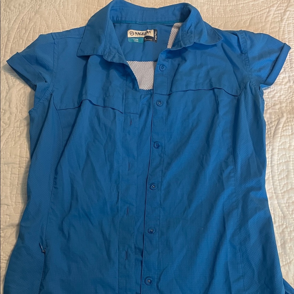 Magellan Outdoors Women's Vibrant Blue Button-Down Shirt